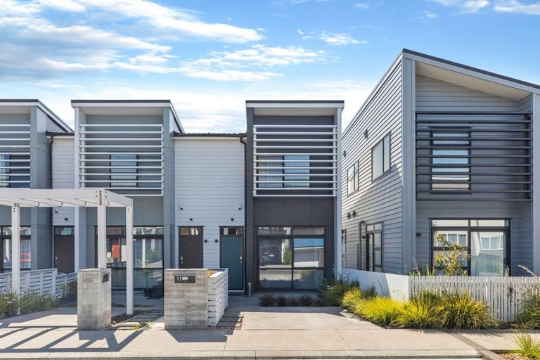 Photo of property in 11 Spotted Dove Road, Hobsonville, Auckland, 0616