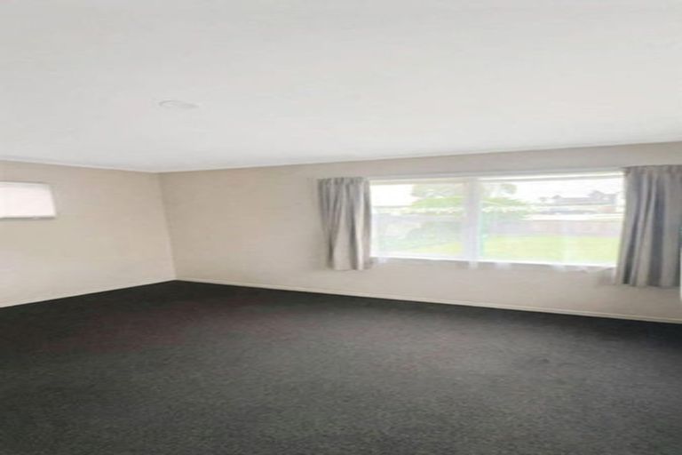 Photo of property in 132 Gloucester Road, Manurewa, Auckland, 2102
