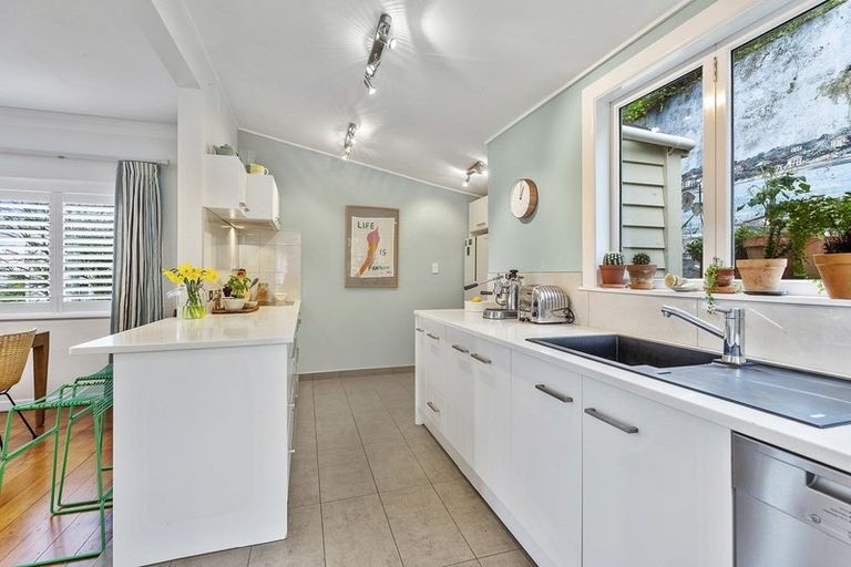 Photo of property in 15 Priscilla Crescent, Mornington, Wellington, 6021