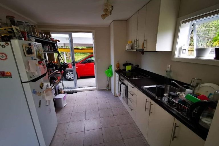 Photo of property in 19 Anne Road, Hillcrest, Auckland, 0627