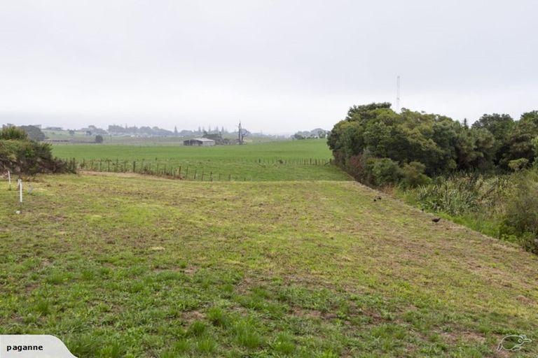 Photo of property in 5 Waipu View Drive, Bell Block, New Plymouth, 4312