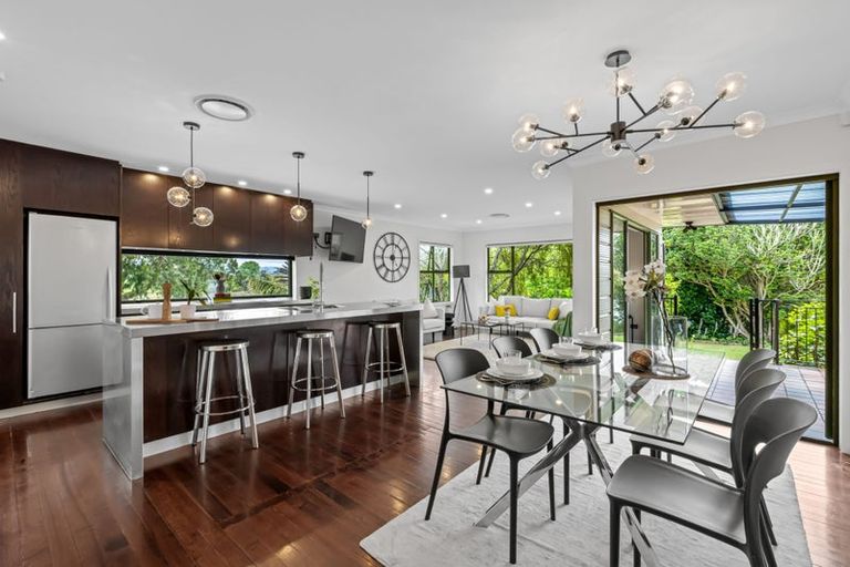 Photo of property in 2 Wharf Road, Te Atatu Peninsula, Auckland, 0610