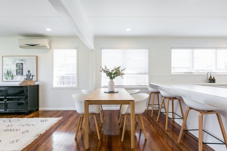 Photo of property in 9 Gardiner Place, Havelock North, 4130