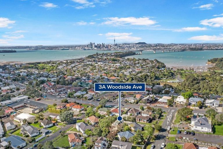Photo of property in 3a Woodside Avenue, Northcote, Auckland, 0627