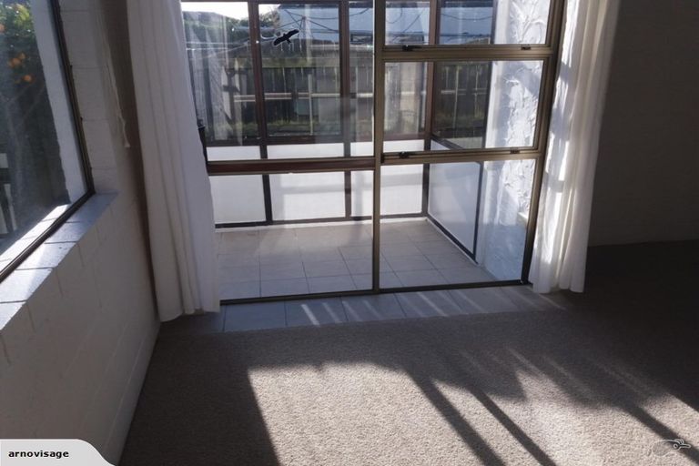 Photo of property in 74 Robinson Avenue, Holdens Bay, Rotorua, 3010