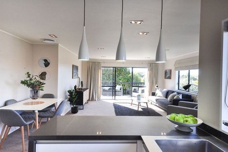 Photo of property in 6 Umere Crescent, Ellerslie, Auckland, 1051