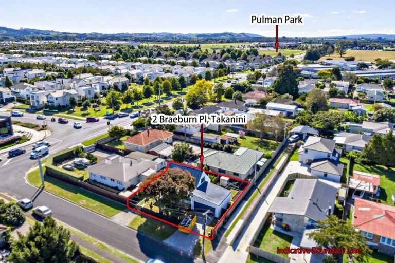 Photo of property in 2 Braeburn Place, Takanini, 2112