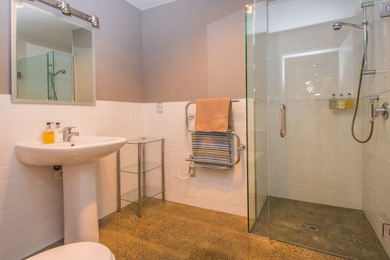 Photo of property in 14b Kaha Place, Russell, 0272