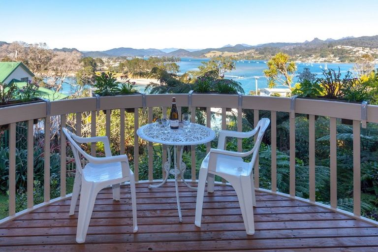 Photo of property in 181 Paku Drive, Tairua, 3508