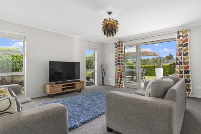 Photo of property in 4 Gumtree Lane, Omokoroa, 3114