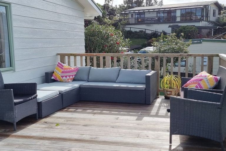 Photo of property in 21 Mariner Cove Road, Tinopai, Matakohe, 0593