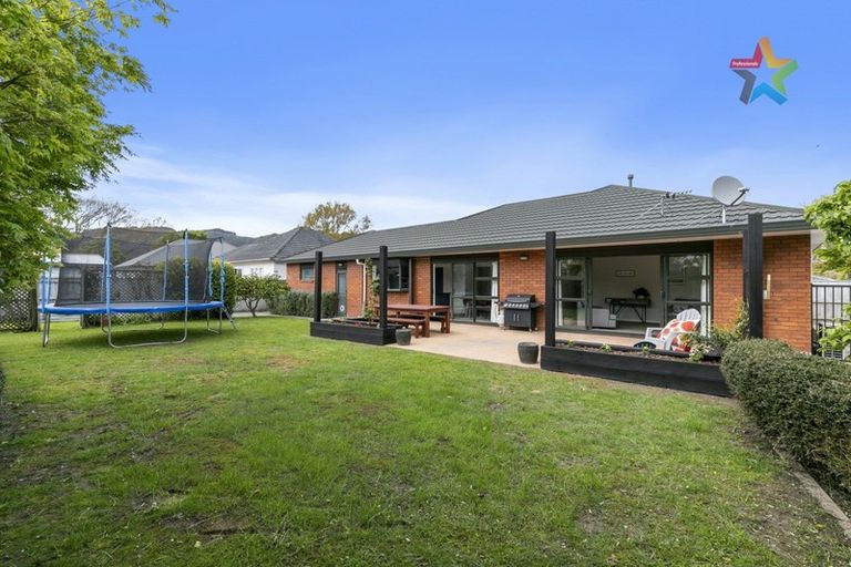 Photo of property in 23 Roberts Street, Epuni, Lower Hutt, 5011