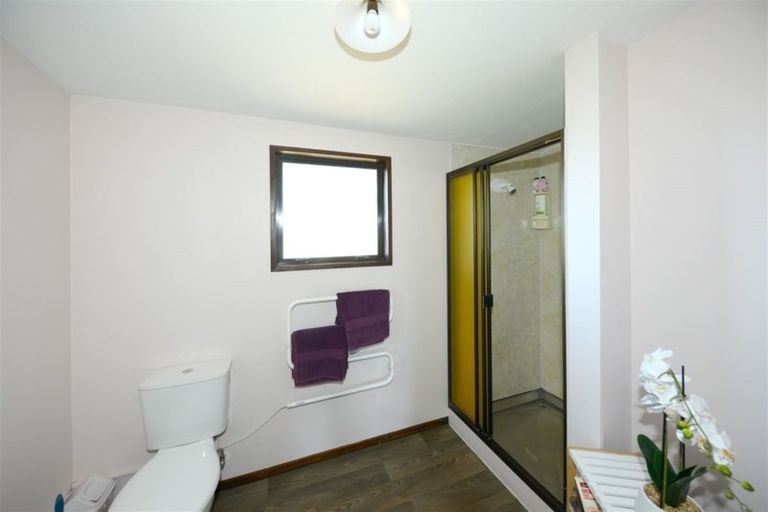 Photo of property in 4 Geraldo Place, Russley, Christchurch, 8042