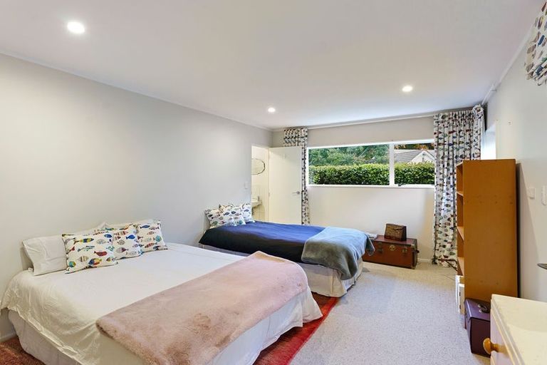 Photo of property in 9a Karaka Grove, Waikanae, 5036