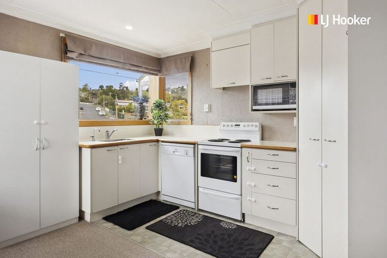 Photo of property in 5 Bell Crescent, Concord, Dunedin, 9018