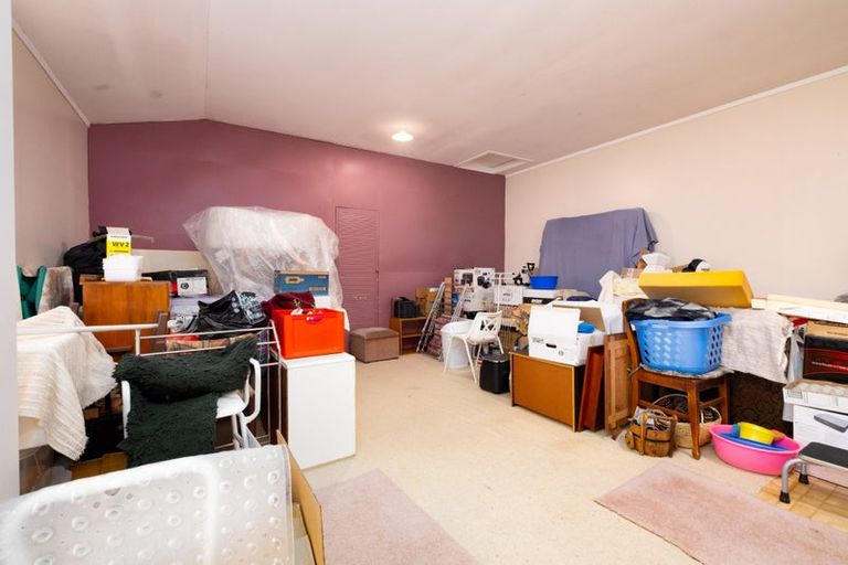 Photo of property in 134 Everglade Drive, Totara Heights, Auckland, 2105