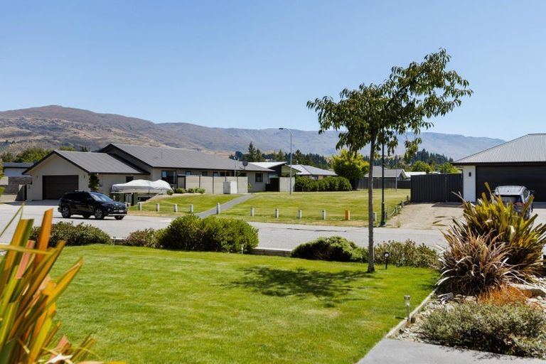 Photo of property in 21 Olds Crescent, Cromwell, 9310