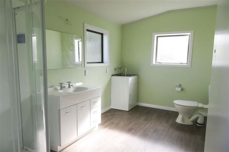 Photo of property in 5 Balaclava Street, Wyndham, 9831