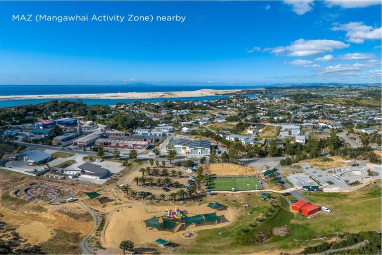 Photo of property in 238 Te Arai Point Road, Te Arai, Wellsford, 0975