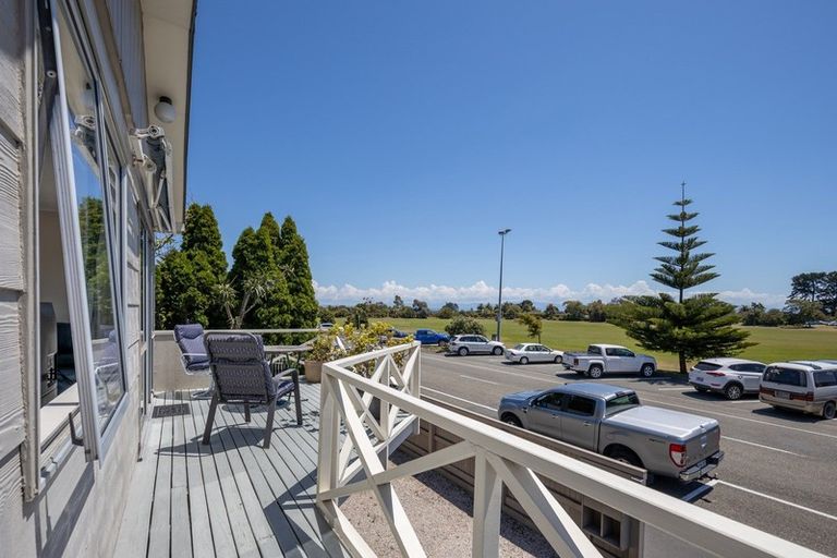 Photo of property in 1/17 Beach Road, Tahunanui, Nelson, 7011