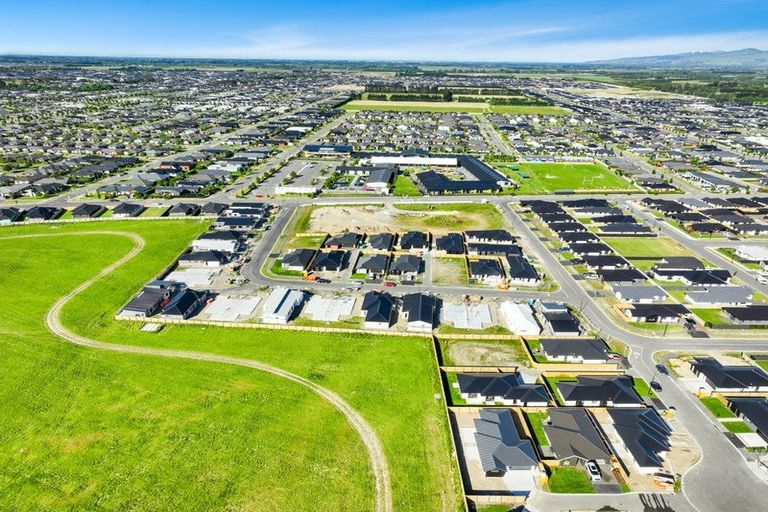 Photo of property in 4 Tarata Way, Lower Shotover, 9304