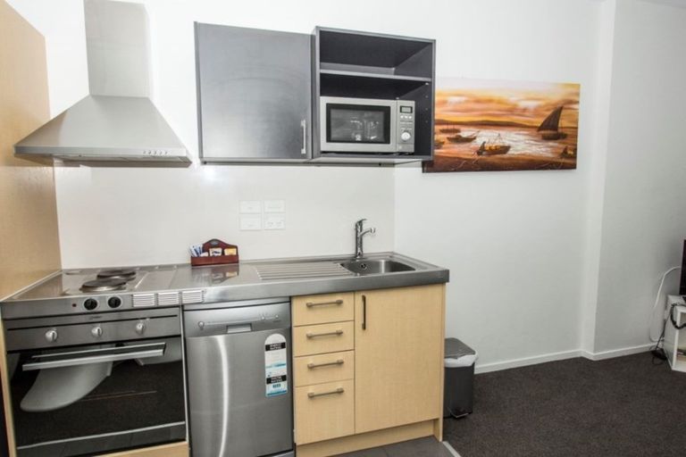 Photo of property in Twin Towers, 1103/17 Putney Way, Manukau, Auckland, 2104