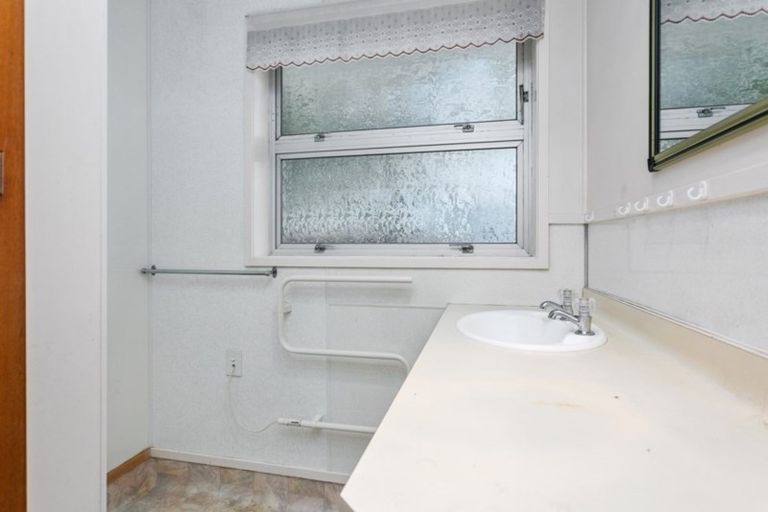 Photo of property in 69a Clare Street, Cambridge, 3434