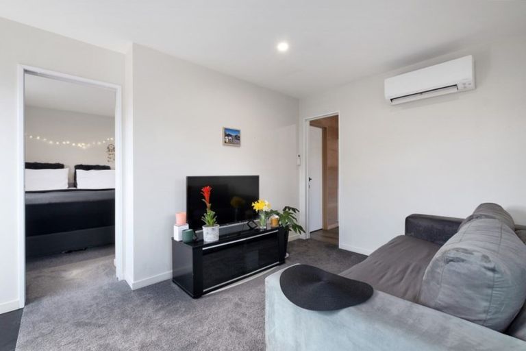 Photo of property in 47 Lagoon Avenue, Albert Town, Wanaka, 9305