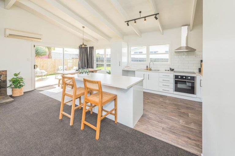 Photo of property in 8a Kings Avenue, Gonville, Whanganui, 4501