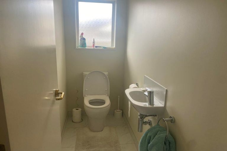 Photo of property in 5/212 Grove Road, Mayfair, Hastings, 4122