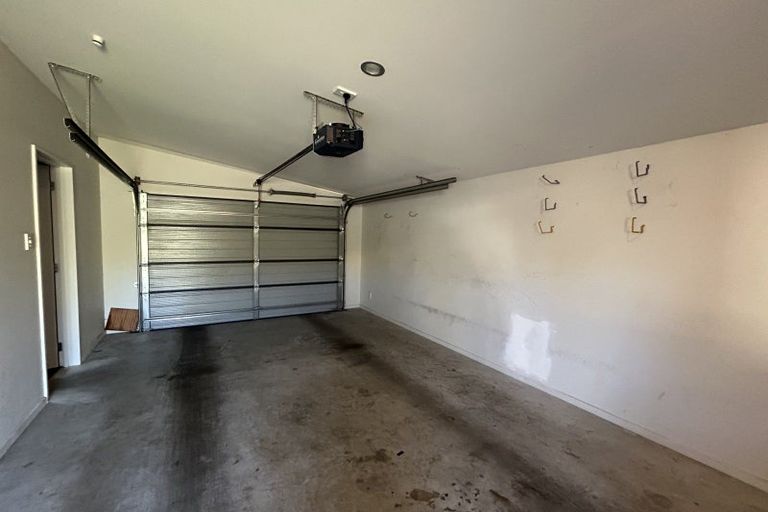 Photo of property in 13 Kowhai Drive, Wanaka, 9305