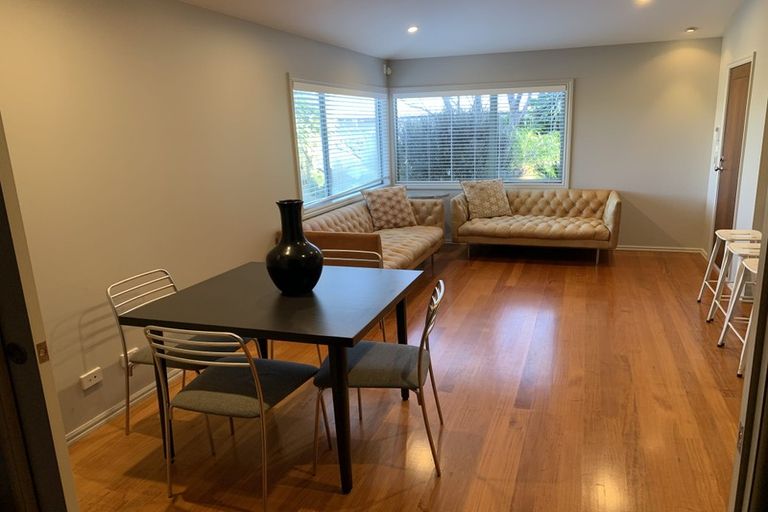 Photo of property in 34 Marellen Drive, Red Beach, 0932