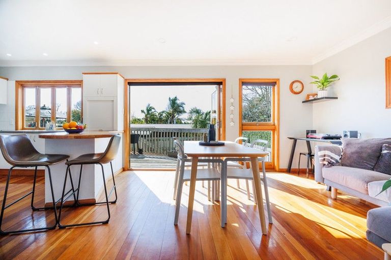 Photo of property in 29 Palm Avenue, Hokowhitu, Palmerston North, 4410