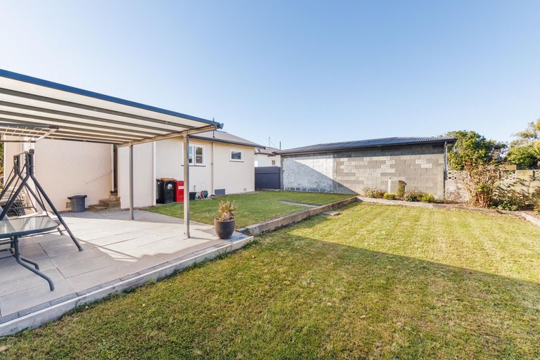 Photo of property in 4 Milton Street, Roslyn, Palmerston North, 4414