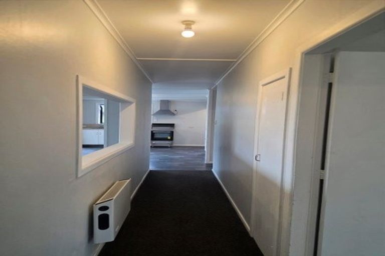 Photo of property in 40 Fairview Road, Western Heights, Rotorua, 3015