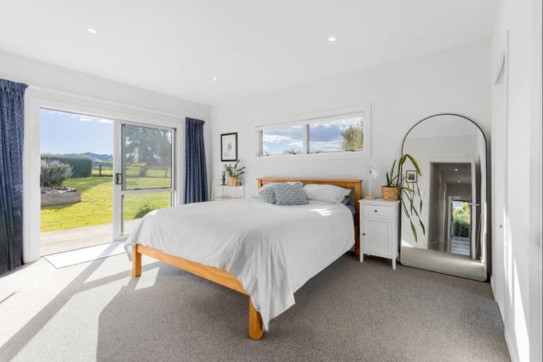 Photo of property in 67 Limeworks Loop Road, Te Pahu, Hamilton, 3285