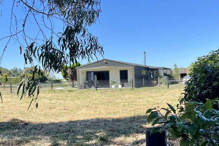Photo of property in 71 Terrace Road, Cust, Rangiora, 7471