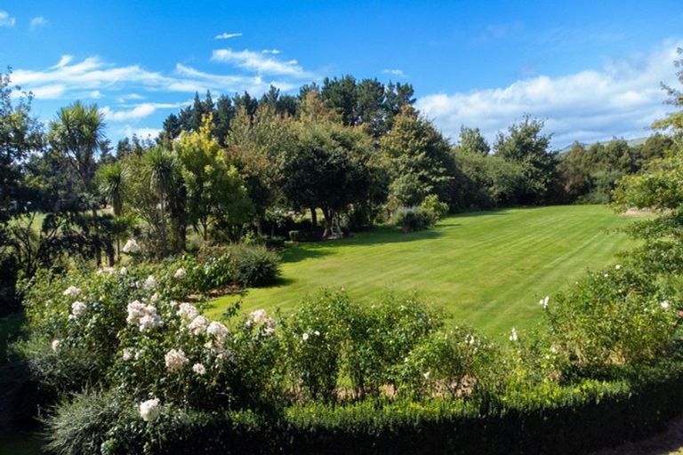 Photo of property in 82 Moiki Road, Martinborough, Greytown, 5794