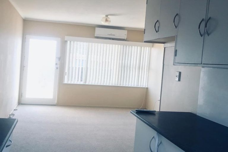 Photo of property in 27a Alexander Avenue, Papatoetoe, Auckland, 2025