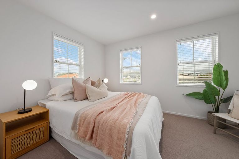 Photo of property in 4/30 Hargest Crescent, Sydenham, Christchurch, 8023