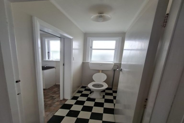 Photo of property in 7 Morgan Street, Castlecliff, Whanganui, 4501