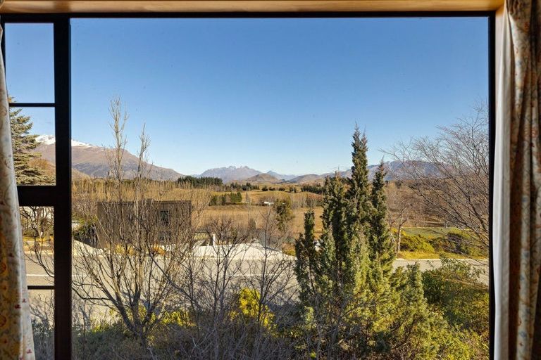 Photo of property in 66 Cotter Avenue, Arrowtown, 9302