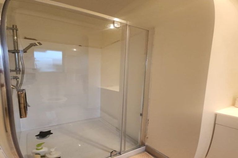 Photo of property in 5a Margarita Rise, Pukekohe, 2120