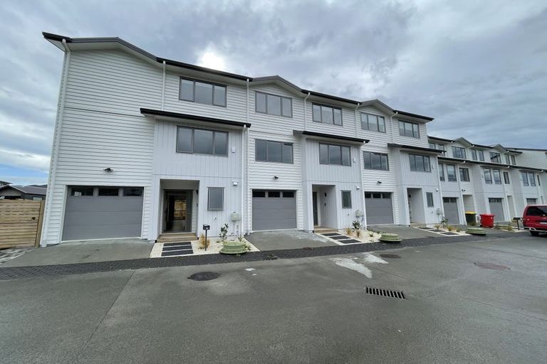 Photo of property in 11 Kokonga Lane, Silverdale, 0932