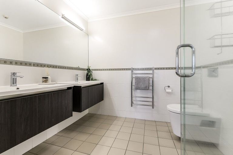 Photo of property in 40d Thackeray Street, Hamilton Lake, Hamilton, 3204