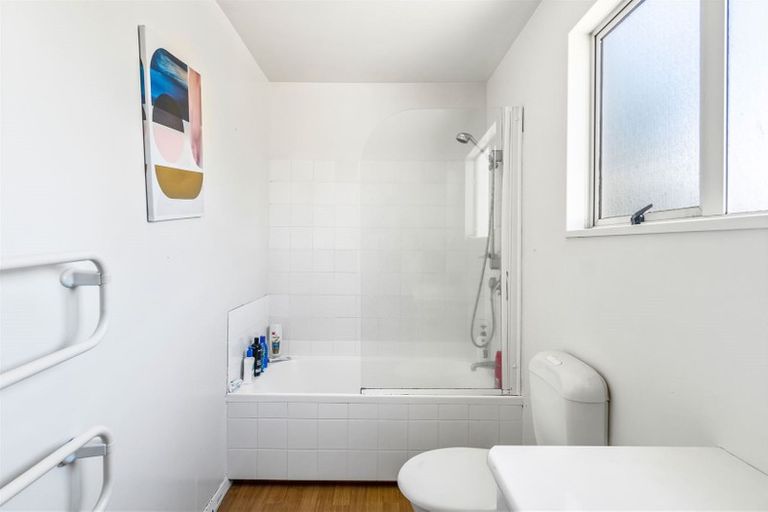 Photo of property in 44 Dover Street, St Albans, Christchurch, 8014