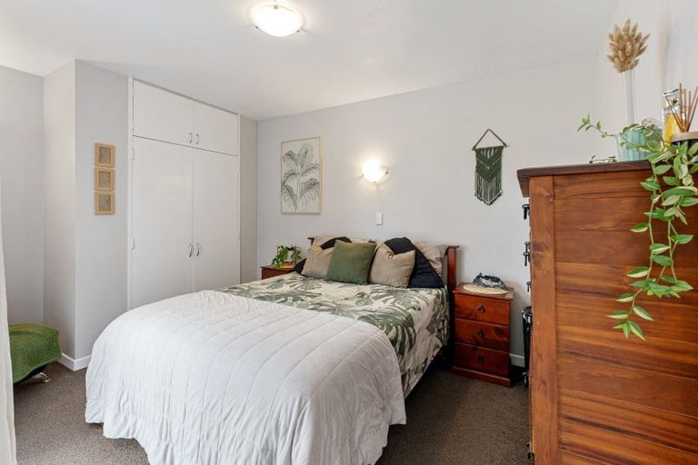 Photo of property in 9 Halberg Street, Papakura, 2110
