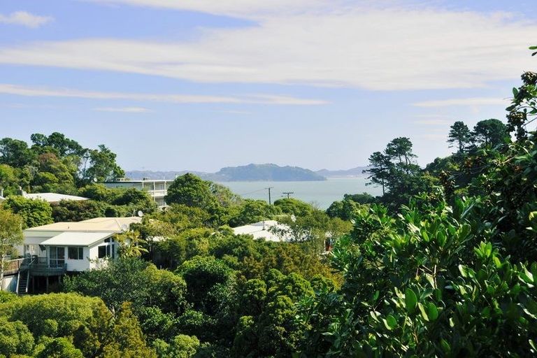 Photo of property in 37b London Road, Korokoro, Lower Hutt, 5012