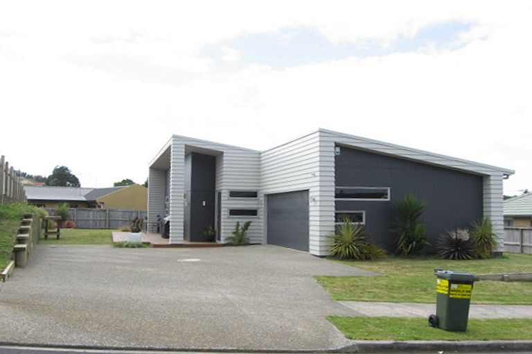 Photo of property in 7 Les Fisher Place, Pukekohe, 2120