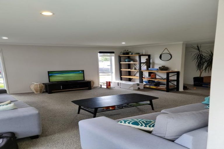 Photo of property in 54 Mark Ball Drive, Pokeno, 2402